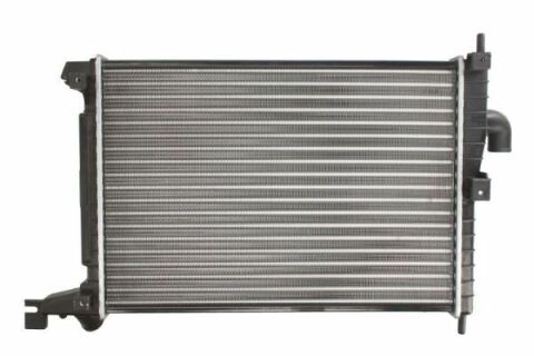 Радіатор охолодження Opel Vectra 95-03