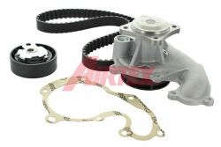 Комплект ГРМ (насос + ремень ролик ролик) Ford Focus 1.8 TDI 99– Комплект ГРМ (насос + ремень ролик ролик) Ford Focus 1.8 TDI 99–