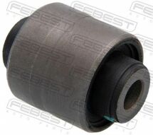 Сайлентблок задньої поперечної тяги Tribeca 05-