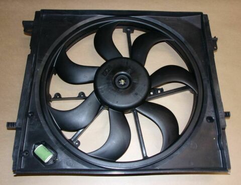 Вентилятор радіатора охолодження двигуна з дифузором 1.5dCi + 1.6dCi + 1.6 TCe